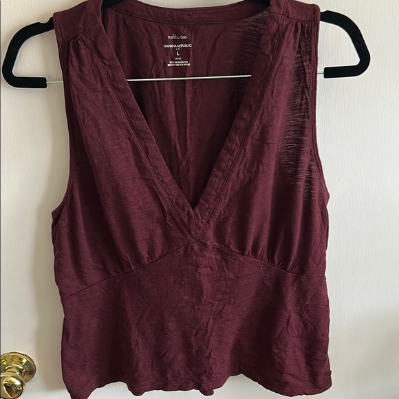 Banana Republic Tops - Banana Republic Burgundy Sleeveless Top